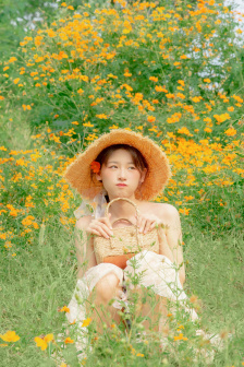 穿旗袍的美女